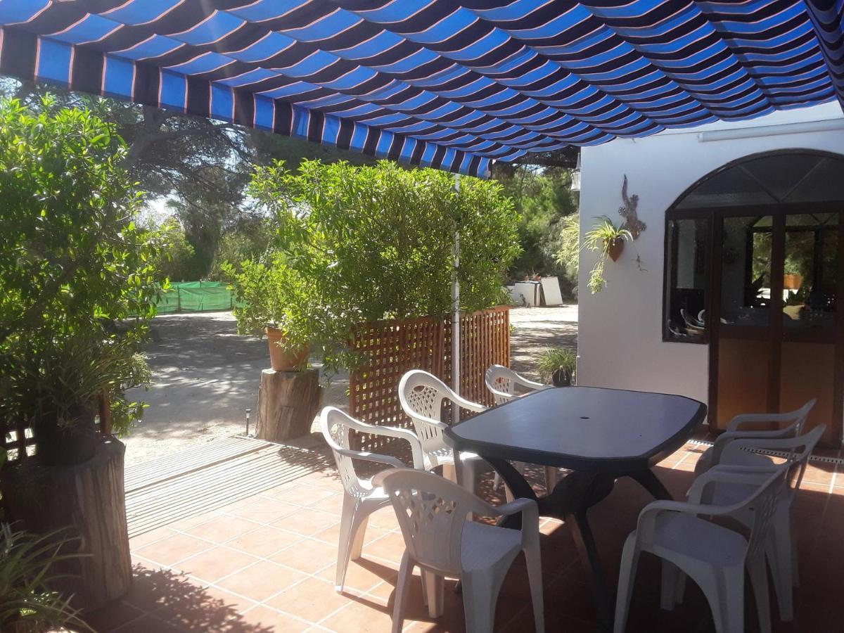En Finca Las Dunas Dos Chalets Con Jacuzzis En Primera Linea De Playa , Uno De 4 Dormitorios Y Otro De 2 Dormitorios, Llama Al Seiscientos Veintisiete Cuatrocientos Diecisiete Trescientos Noventa Y Ocho Рота Экстерьер фото