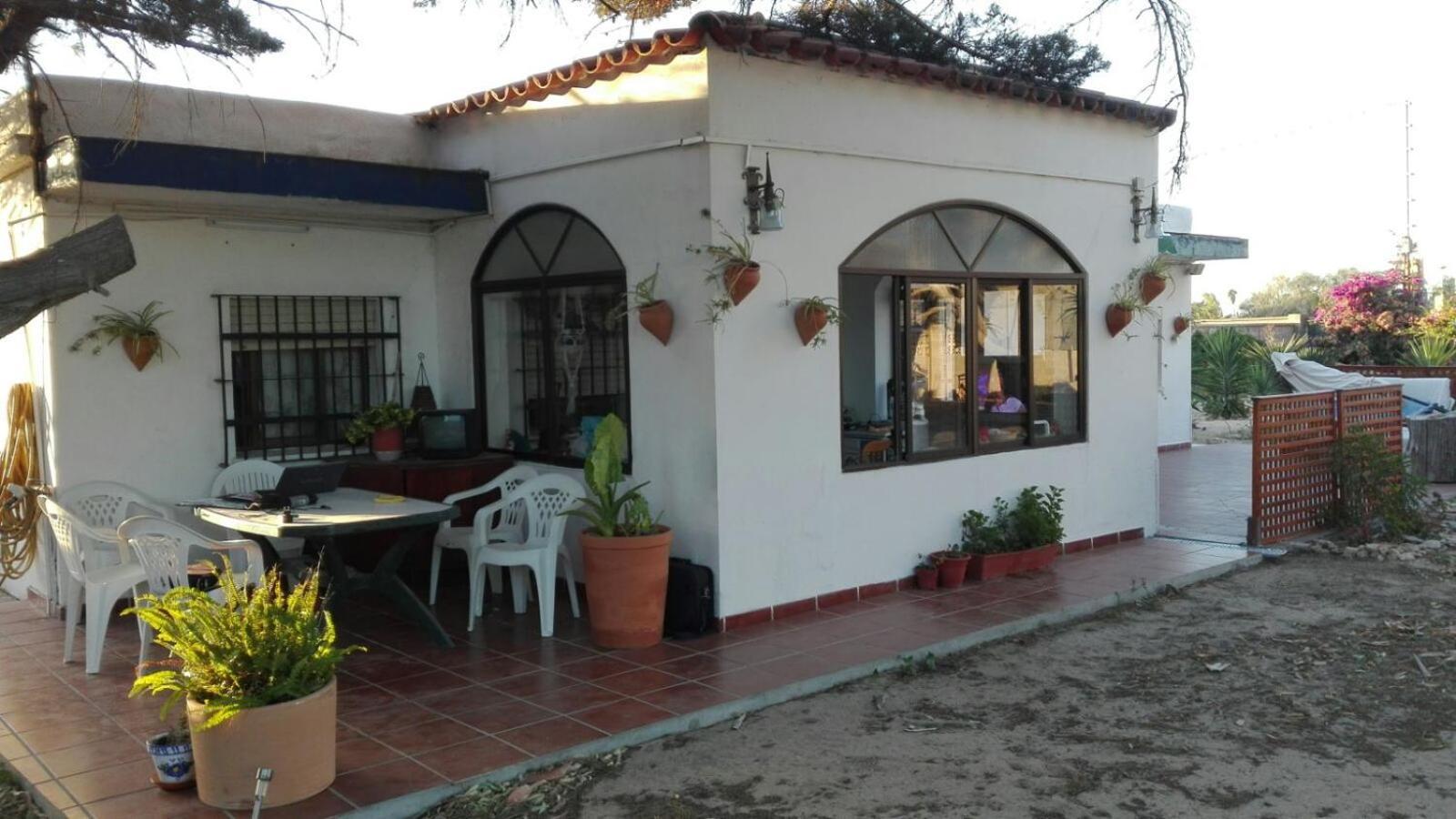 En Finca Las Dunas Dos Chalets Con Jacuzzis En Primera Linea De Playa , Uno De 4 Dormitorios Y Otro De 2 Dormitorios, Llama Al Seiscientos Veintisiete Cuatrocientos Diecisiete Trescientos Noventa Y Ocho Рота Экстерьер фото