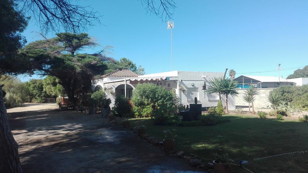 En Finca Las Dunas Dos Chalets Con Jacuzzis En Primera Linea De Playa , Uno De 4 Dormitorios Y Otro De 2 Dormitorios, Llama Al Seiscientos Veintisiete Cuatrocientos Diecisiete Trescientos Noventa Y Ocho Рота Экстерьер фото