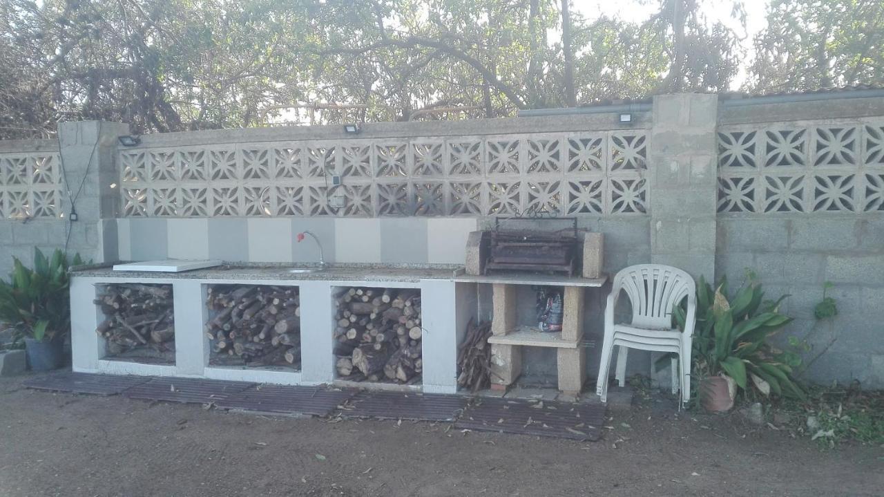En Finca Las Dunas Dos Chalets Con Jacuzzis En Primera Linea De Playa , Uno De 4 Dormitorios Y Otro De 2 Dormitorios, Llama Al Seiscientos Veintisiete Cuatrocientos Diecisiete Trescientos Noventa Y Ocho Рота Экстерьер фото